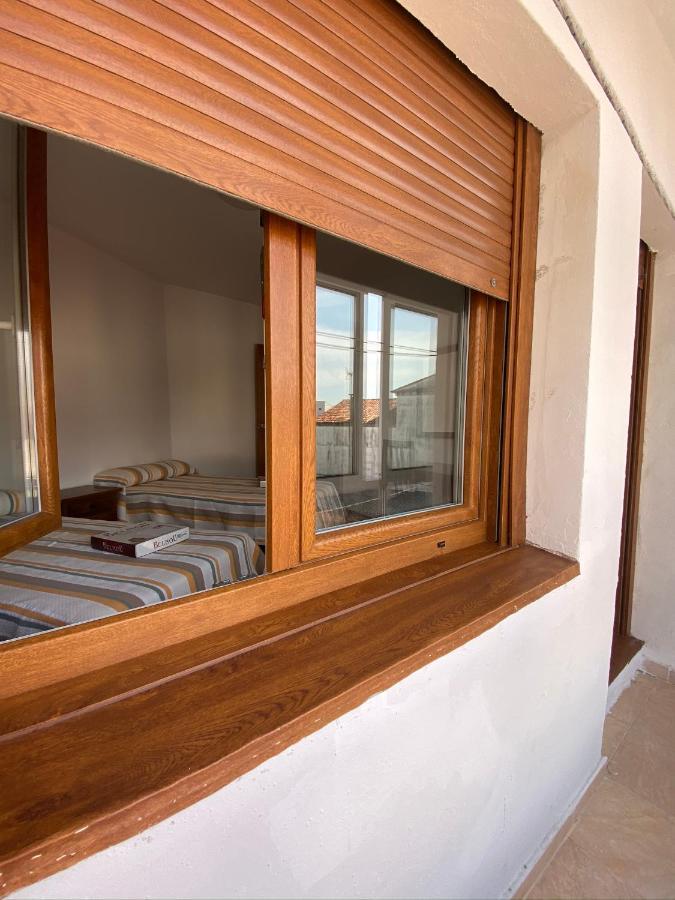 Amplio Apartamento En El Centro De O Grove Exterior foto